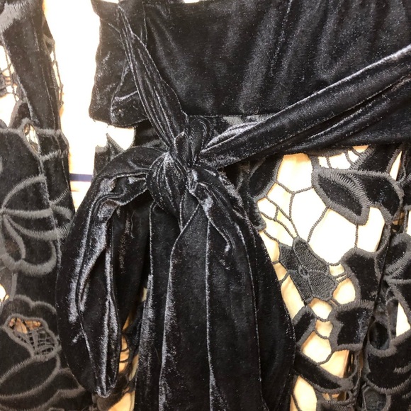 Velvet Lace Illusion Dress Sz 6 Black Flare Sleeve Boho Whimsigoth Flar… - Picture 12 of 14